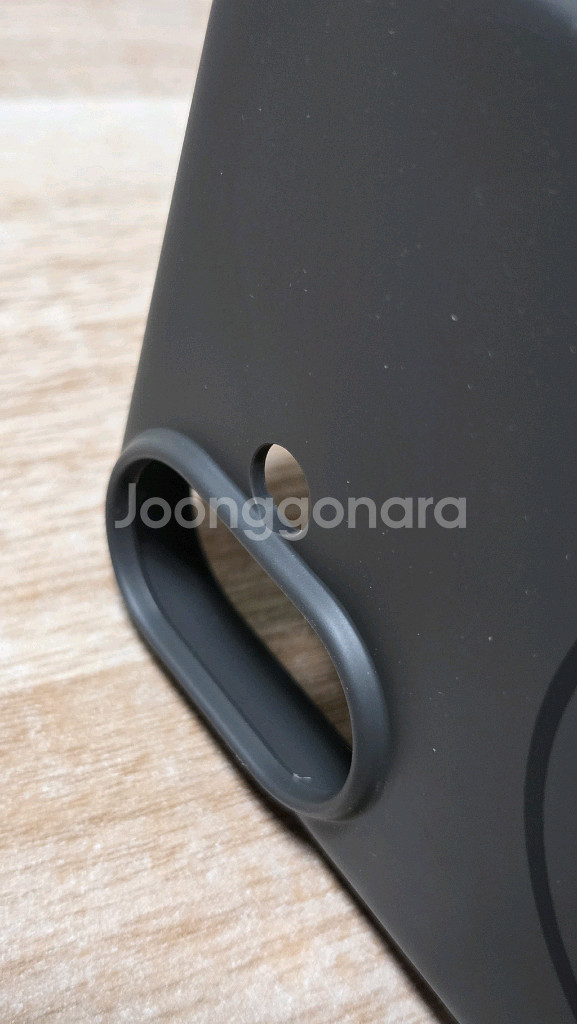 지모 JIMO 아이폰16플러스 나노링 매트 하드 케이스 상태굿--4