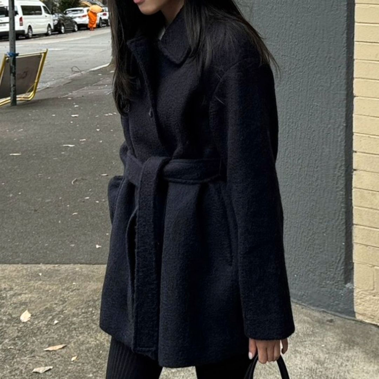 베뉴엣(BENUET) 다크네이비 밀란 코트 프리사이즈 새상품--3