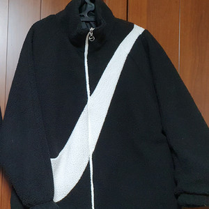 나이키 스우시 양면