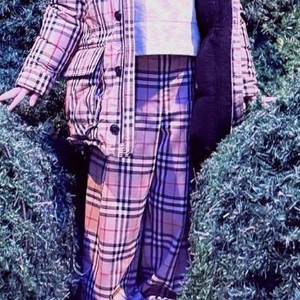 버버리키즈버버리칠드런 100%울 슬랙스 바지 팬츠10y (새상품) 보보쇼즈미니로디니봉쁘앙타오몽클캉골이미스리미떼두두