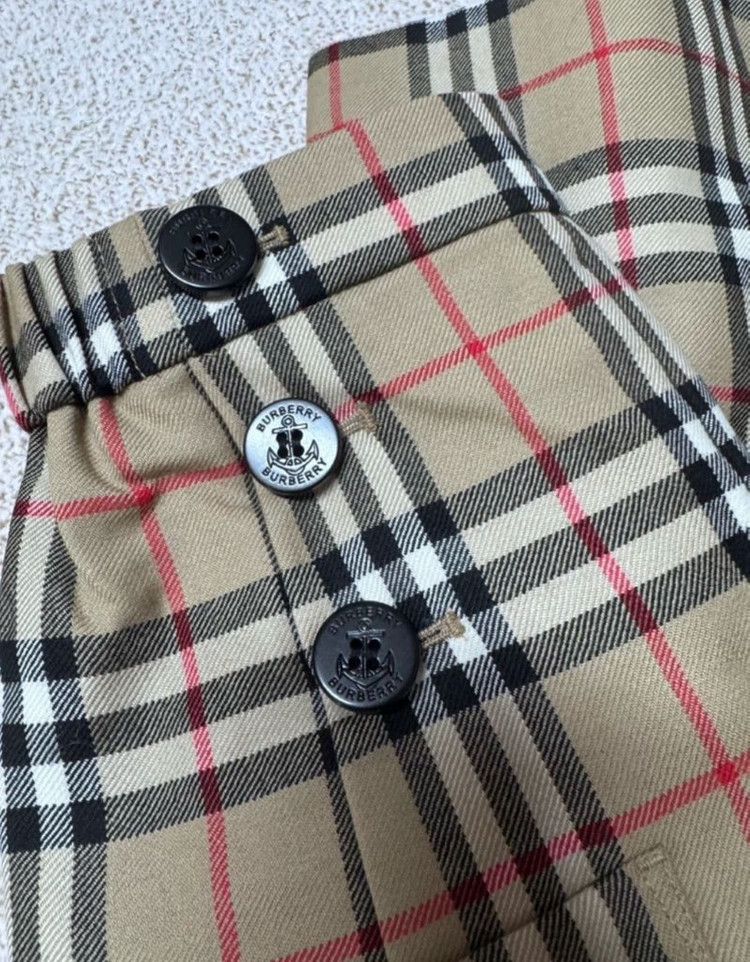 버버리키즈버버리칠드런 100%울 슬랙스 바지 팬츠10y (새상품) 보보쇼즈미니로디니봉쁘앙타오몽클캉골이미스리미떼두두--2