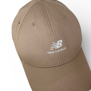 뉴발란스 베이지 볼캡 모자