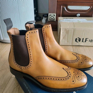 조셉 치니(Joseph Cheaney)첼시부츠 홍창 UK 6.5(운동화 기준 260)새제품