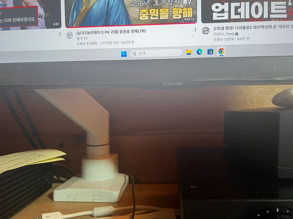 7950x3d 5090 뱅가드 최고급사양 본체및 삼성 4k 32인치 모니터--3