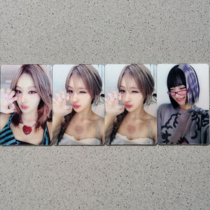 키스오브라이프 렌티큘러 4장 일괄 3,000원