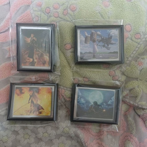 팝니다)미개봉 파이널판타지7 미니 액자 4개 세트