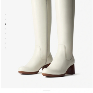 새상품 쿠에른 모스코04 (245)