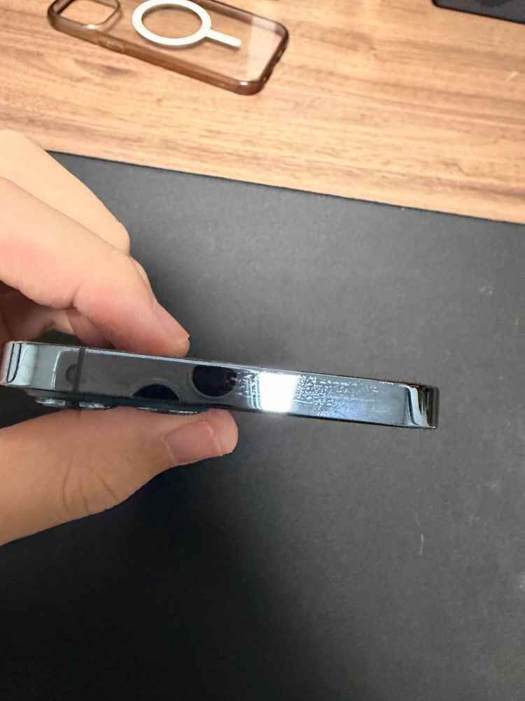 아이폰 12프로맥스--10