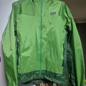 파타고니아 정품 하드쉘 자켓 남성 m 국내 100전후
