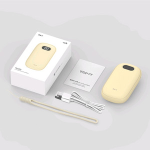 SKY 휴대용 충전식 양면발열 LED 보조배터리 손난로SKY에서 나온 휴대용 충전식 손난로입니다. 보조배터리 기능