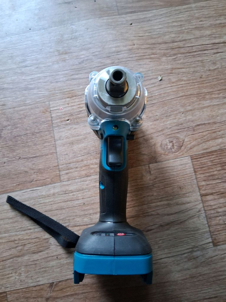 충전 임팩트렌치 세트--1