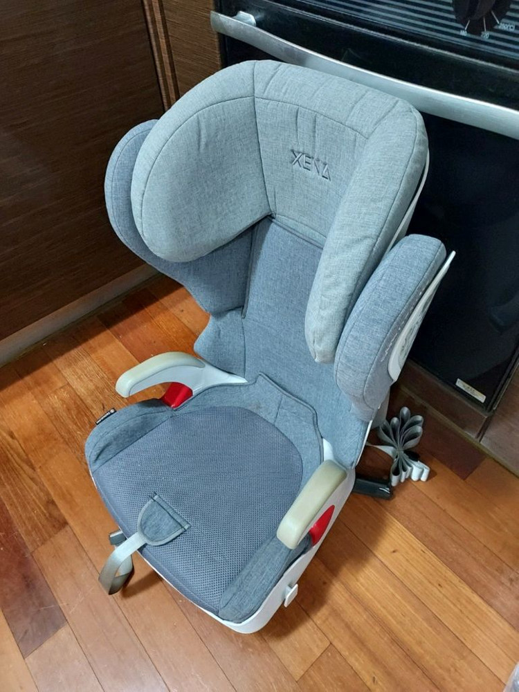 순성 제나주니어카시트 아이소픽스 3만원 이미지