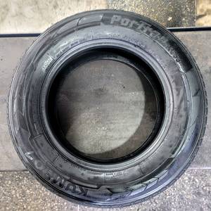 195 70 15 금호포트란 포터2 앞타이어 이미지