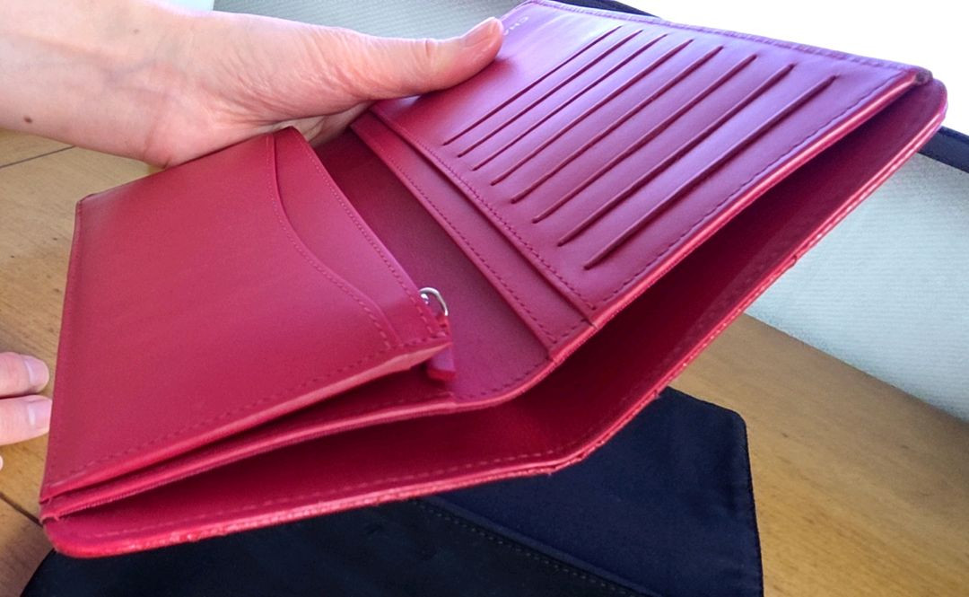 샤넬 정품 케비어 장지갑--3