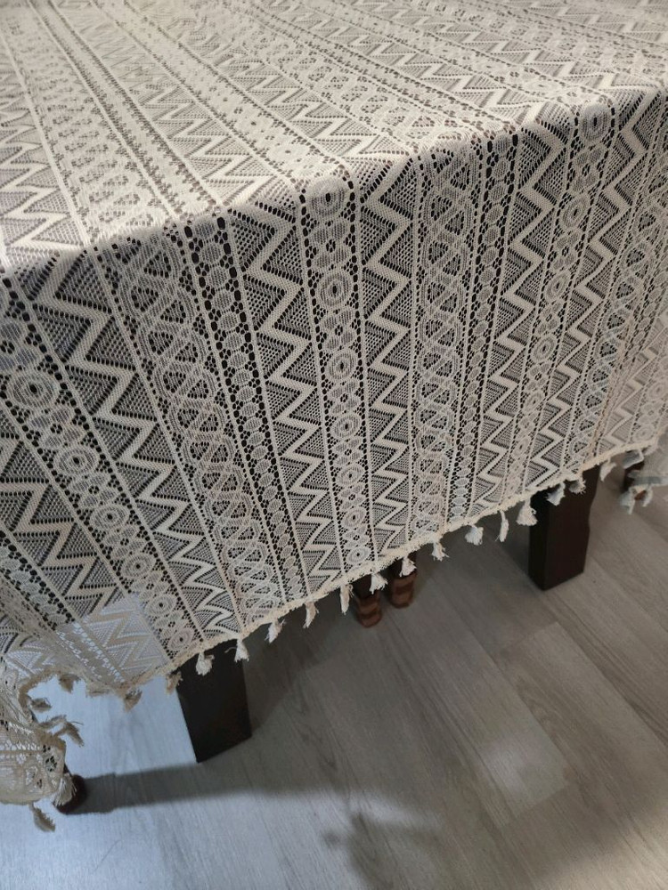 새상품)대형 레이스 테이블보 테슬--2
