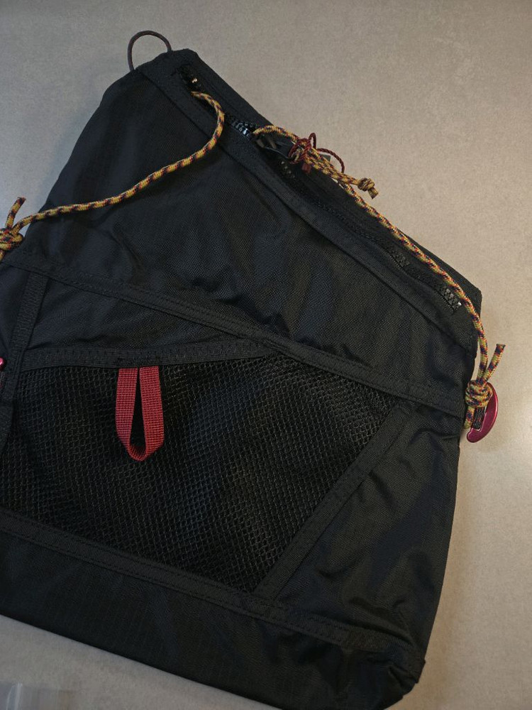 클라터뮤젠 Hrid 3L 크로스백 블랙 새제품--4