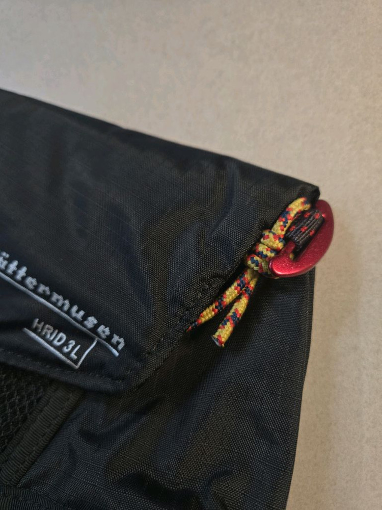 클라터뮤젠 Hrid 3L 크로스백 블랙 새제품--5