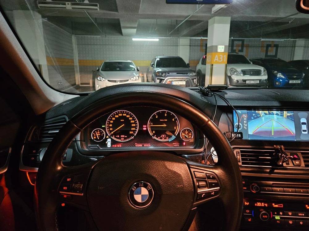 중형 세단 M시리즈--4