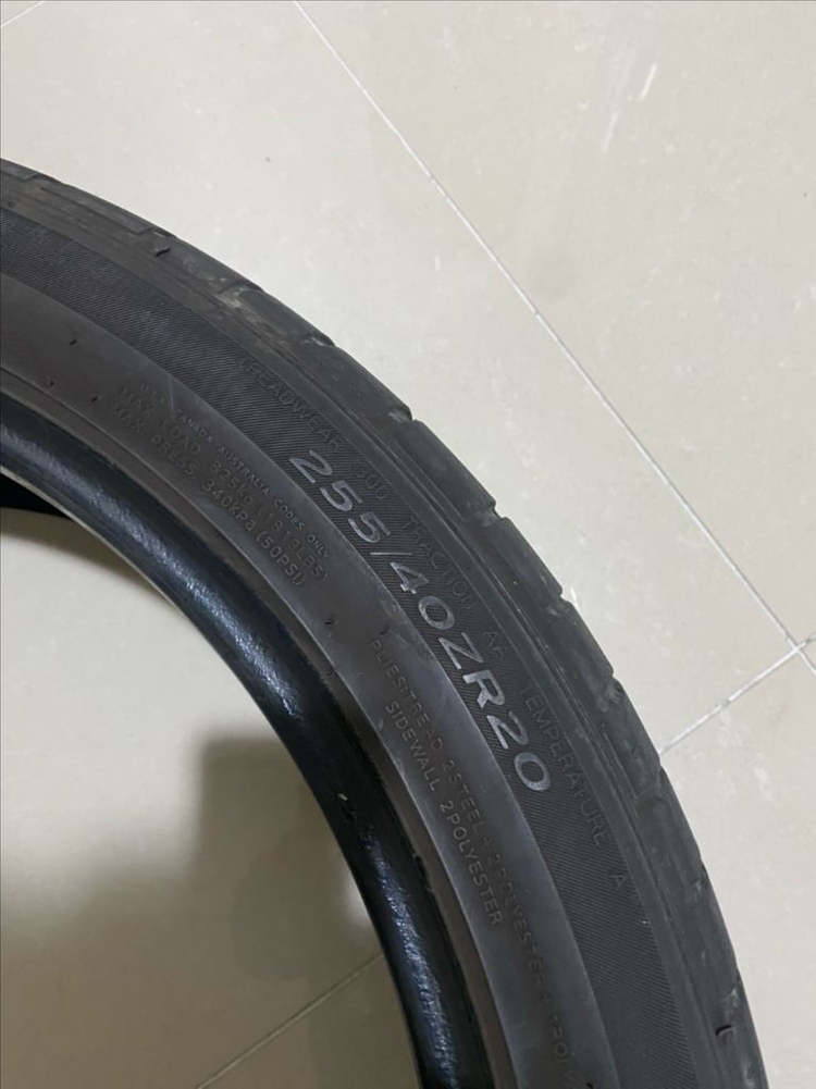 한국타이어 벤투스s1에보3 255-40-20--2