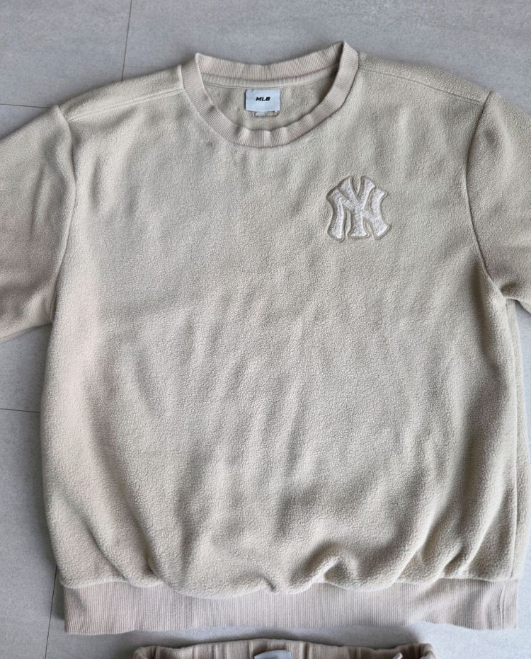 엠엘비키즈 폴라폴리스 상하세트150사이즈--2