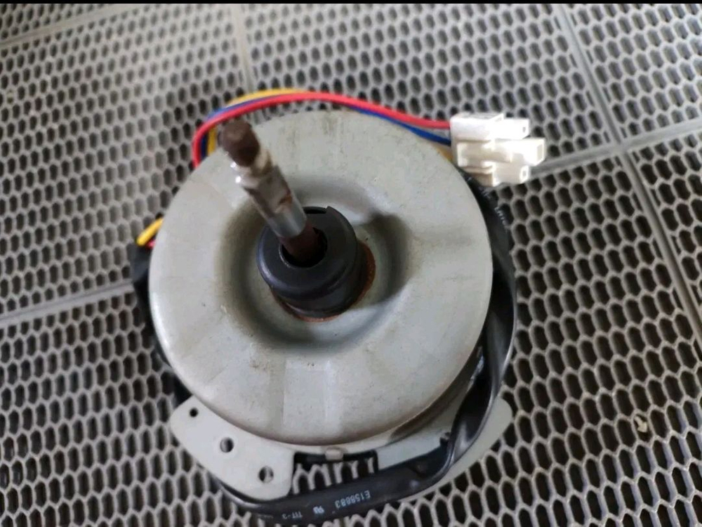 중고 에어컨 실외기 휀 모타 모터4681A20068K--3