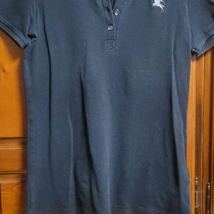 버버리 브릿 블랙 폴로티 M