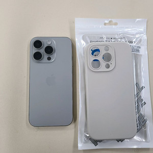아이폰15프로 256G 무기스 무찍힘 상태최상 ^^