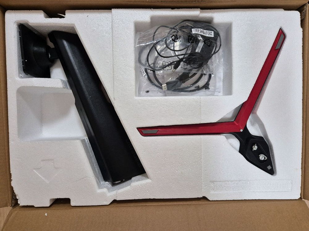 LG전자 울트라기어 27GN650 게이밍모니터 팝니다.--2