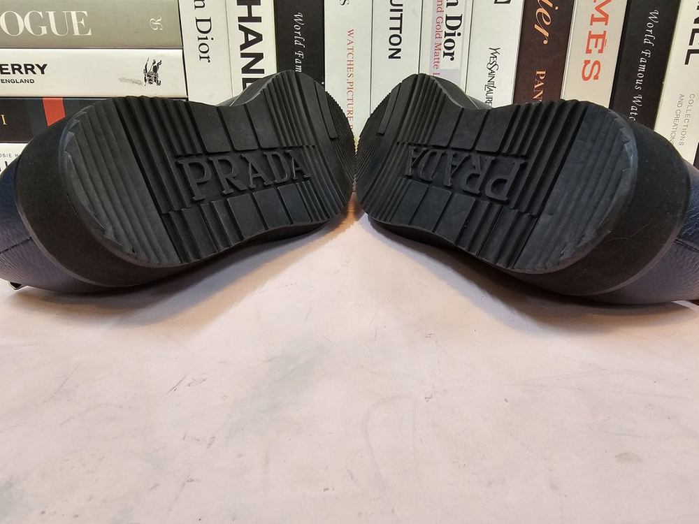 프라다 남성 더비 로퍼 스니커즈 275--7