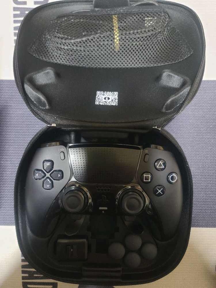 PS5 무선 컨트롤러 엣지(블랙) 판매합니다--1