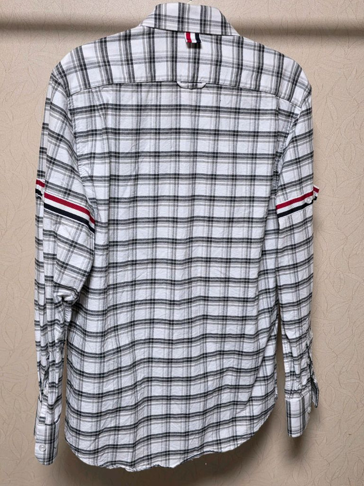 톰브라운 셔츠--1