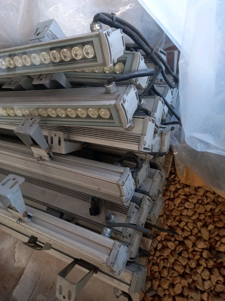 LED 조명 라인형 24볼트용 개당3만원--1