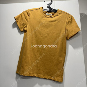 에이아를, 꼼파뇨 , 마리떼 티셔츠, 팬츠 등