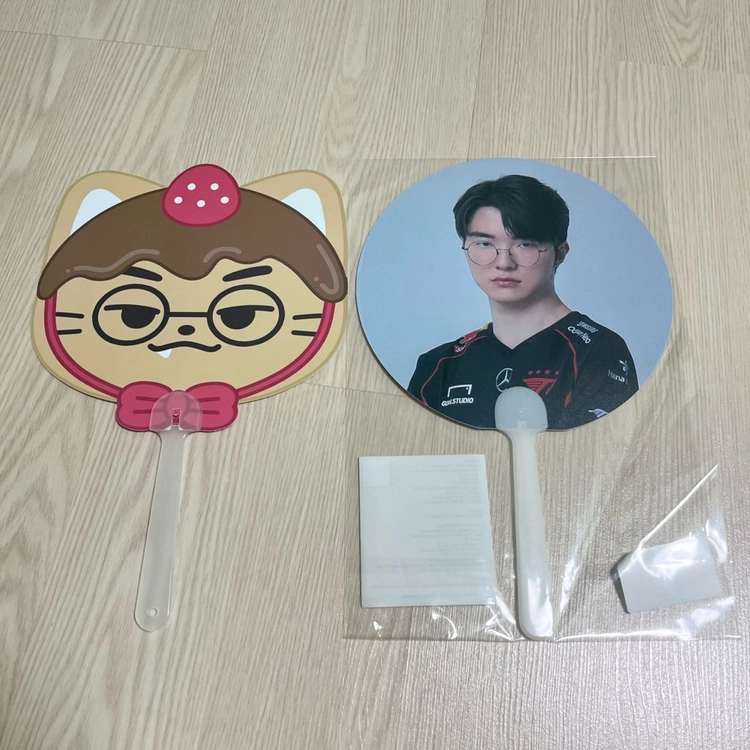T1 페이커 faker 티원 어프어프 인형 후드 키링 포카 부채 생카 굿즈 lck 이미지