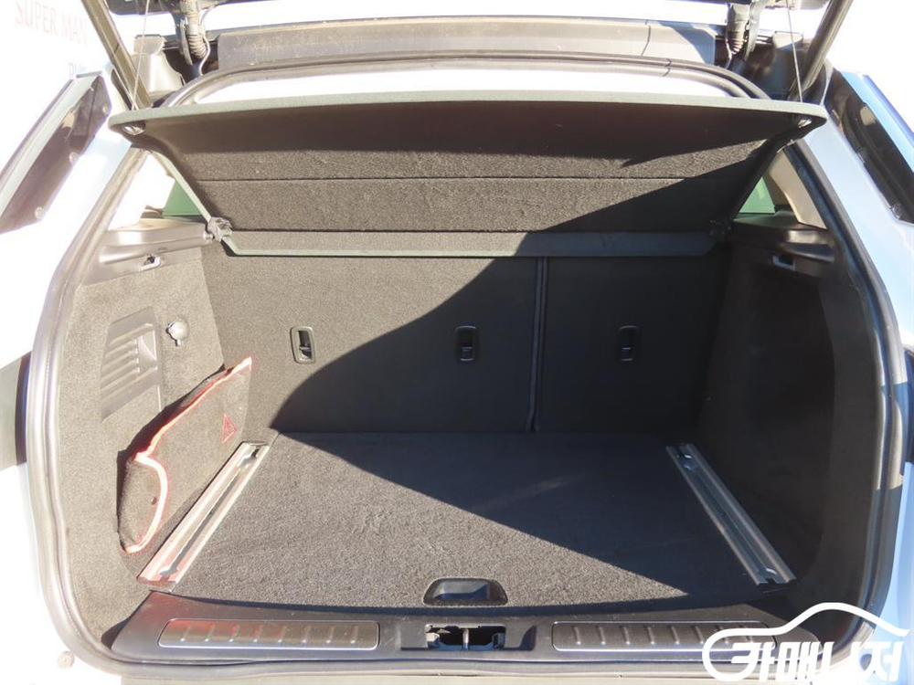 [랜드로버]레인지로버 이보크 2.0 SI4 프레스티지 (5인승) #2026년특가--4