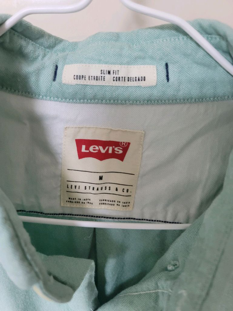 리바이스 연두색 셔츠 95사이즈 구김있음--2