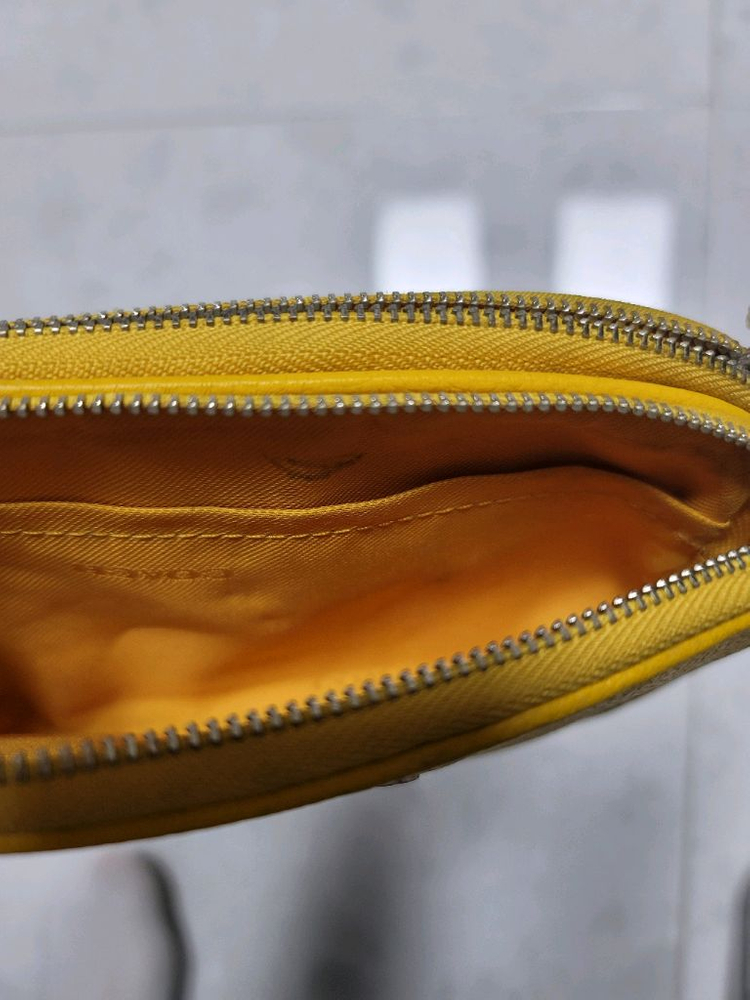 코치 미니백 노랑--4