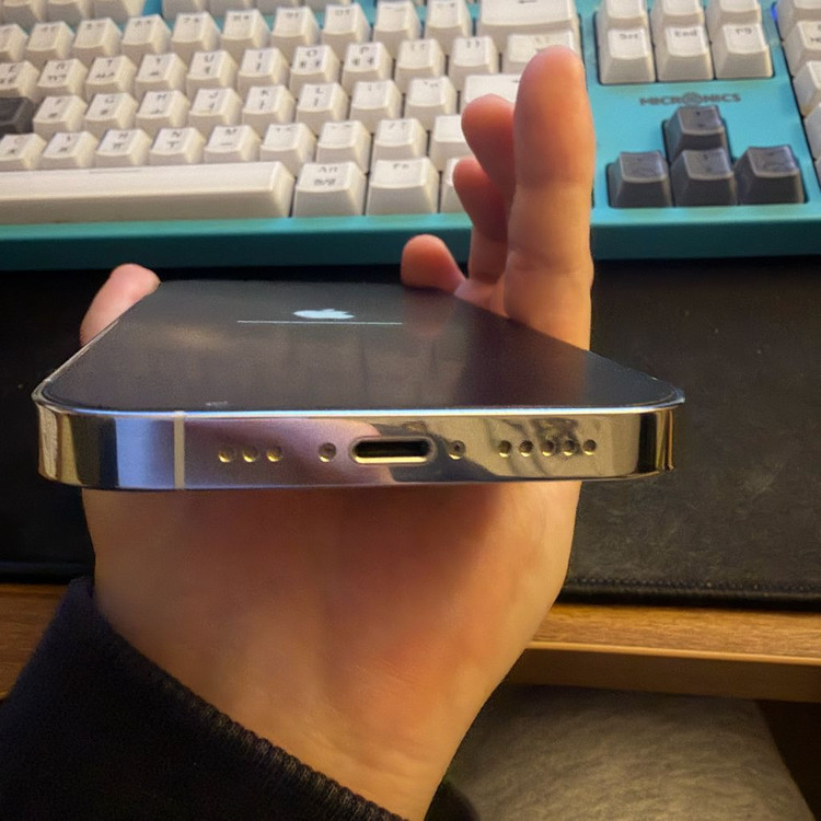 아이폰 14프로 화이트 128 S급--5