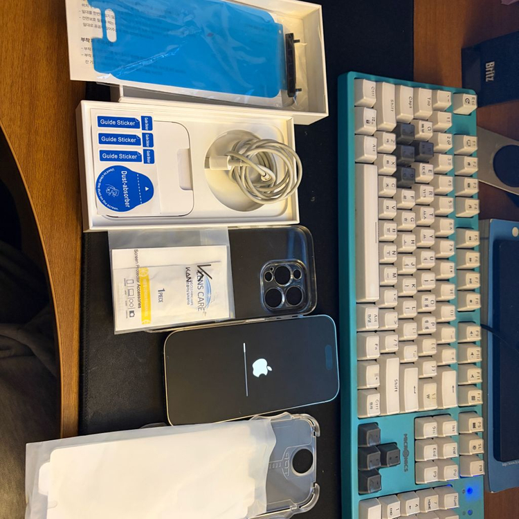 아이폰 14프로 화이트 128 S급--8