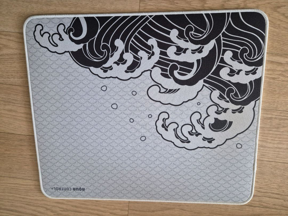 겜용이, 아컨플 등 마우스패드 일괄 판매--1