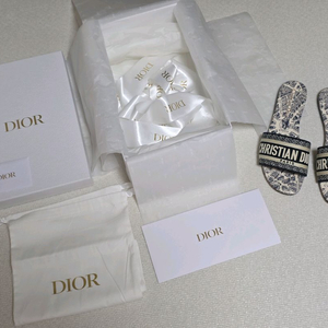 [정품] 디올 오블리크 패턴 슬라이드 뮬 / 신세계 강남 직접구입