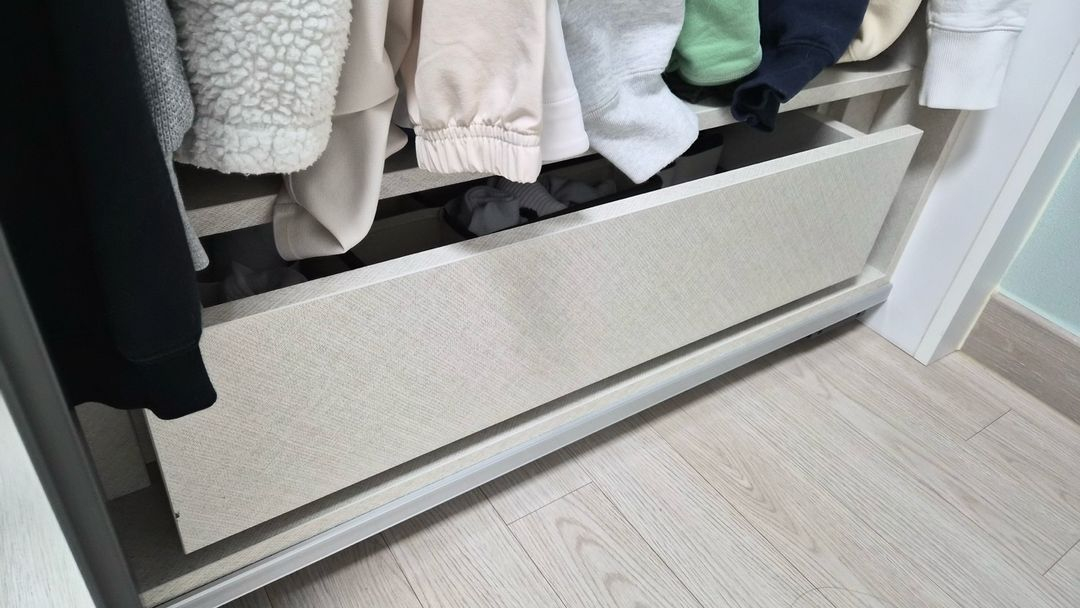 슬라이딩 도어 옷장--2