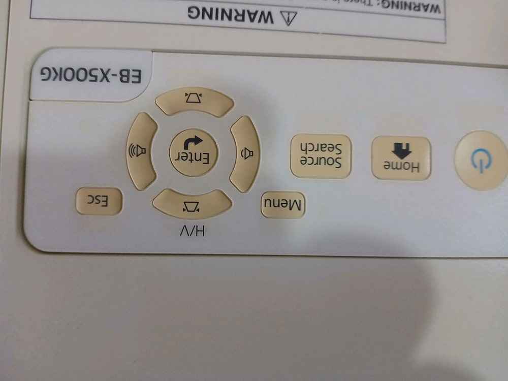 엡손5000안시 빔 프로젝터. 학교사용품 신품성능--1