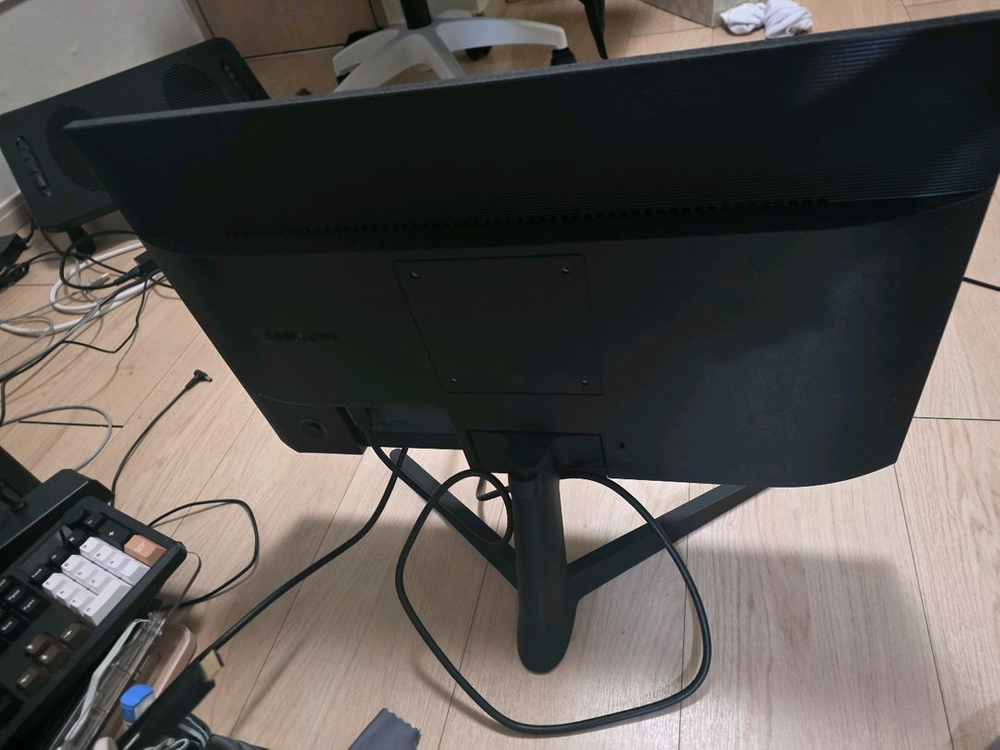 삼성 24인치 모니터 S24C314EAK (FHD / IPS / 75Hz)--1