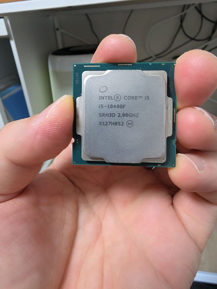 인텔 10세대 i5-10400f [택배비포함]--2