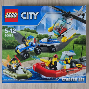 레고시티 60086 스타터 세트 새제품과 같은 초SSS급 급처분합니다.