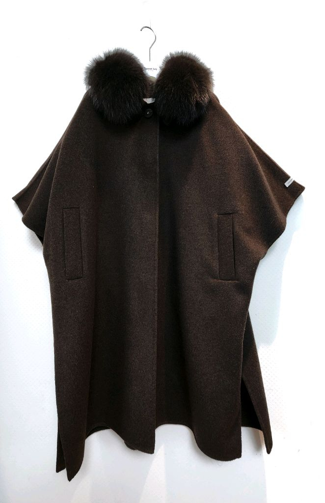 더아이잗 사가폭스퍼 캐시미어 모혼방 케이프 코트 free사이즈 새제품 다크초코브라운컬러--4