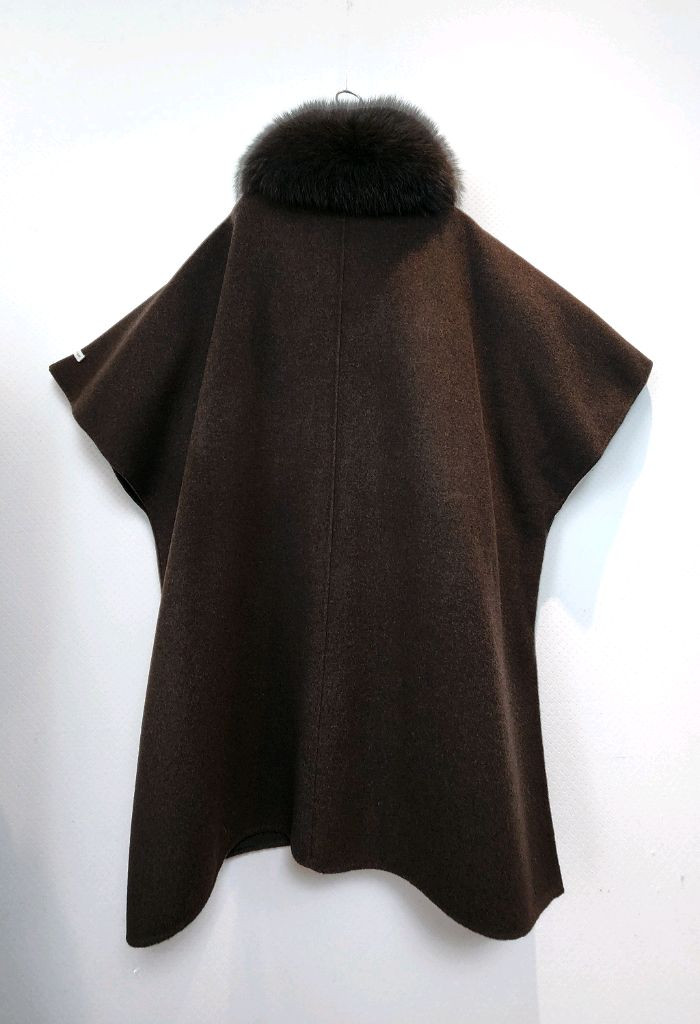 더아이잗 사가폭스퍼 캐시미어 모혼방 케이프 코트 free사이즈 새제품 다크초코브라운컬러--7