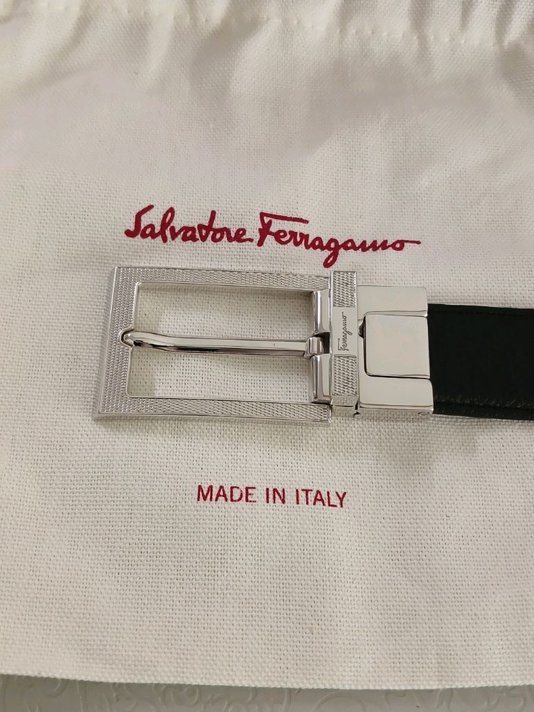 페라가모 남성 양면 가죽벨트 풀박스 정품--1