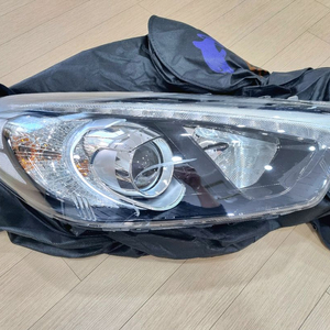 구형 k3 전조등 차량 라이트